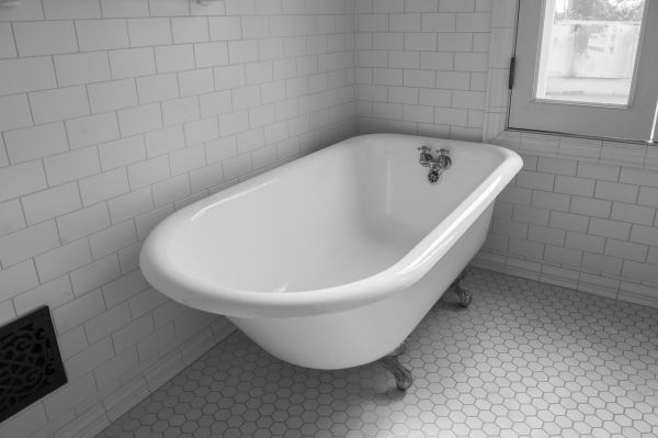 Cast Iron Tub Installation in Chesterland